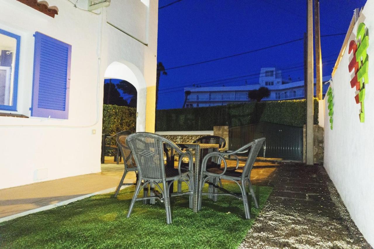 Apartamentos Ciutadella Cala Blanca  Exterior photo